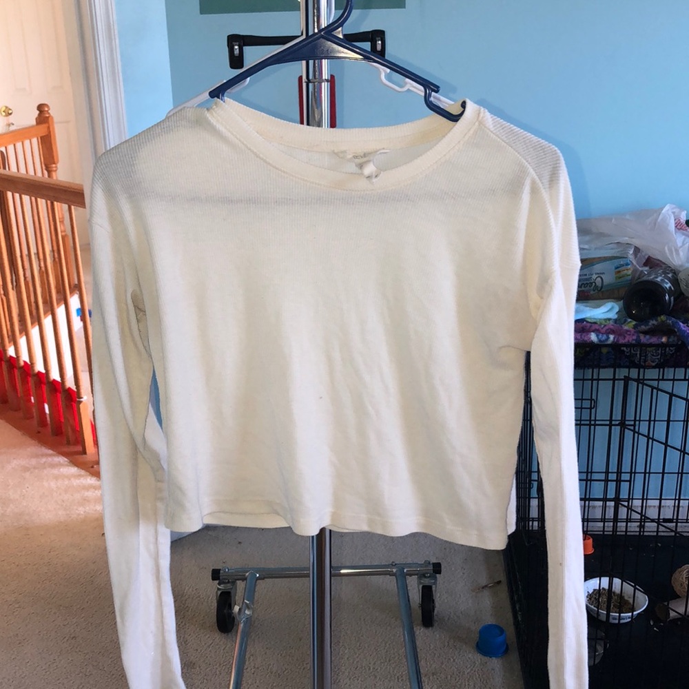 White long sleeve crop top from forever 21!